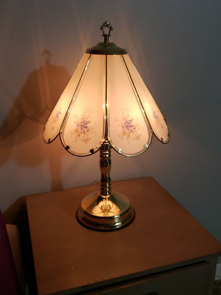 3 touch lamp.