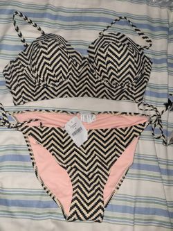Women's bathing suit