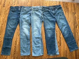 4 Pairs Men’s Jeans 31x32 – Express & Hollister – Excellent Condition