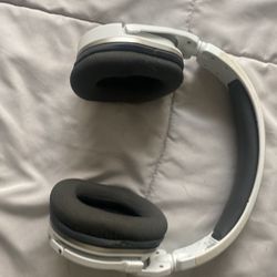 Turtle Beach Headset Gen 2 White Wireless Headset