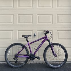 Specialized Myka 17” Hardtail Mountain Bike – 26” Wheels – 21 Speed – Aluminum Women’s Bicycle