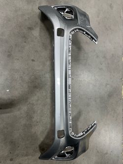 2020-2023 Toyota Highlander Front Bumper