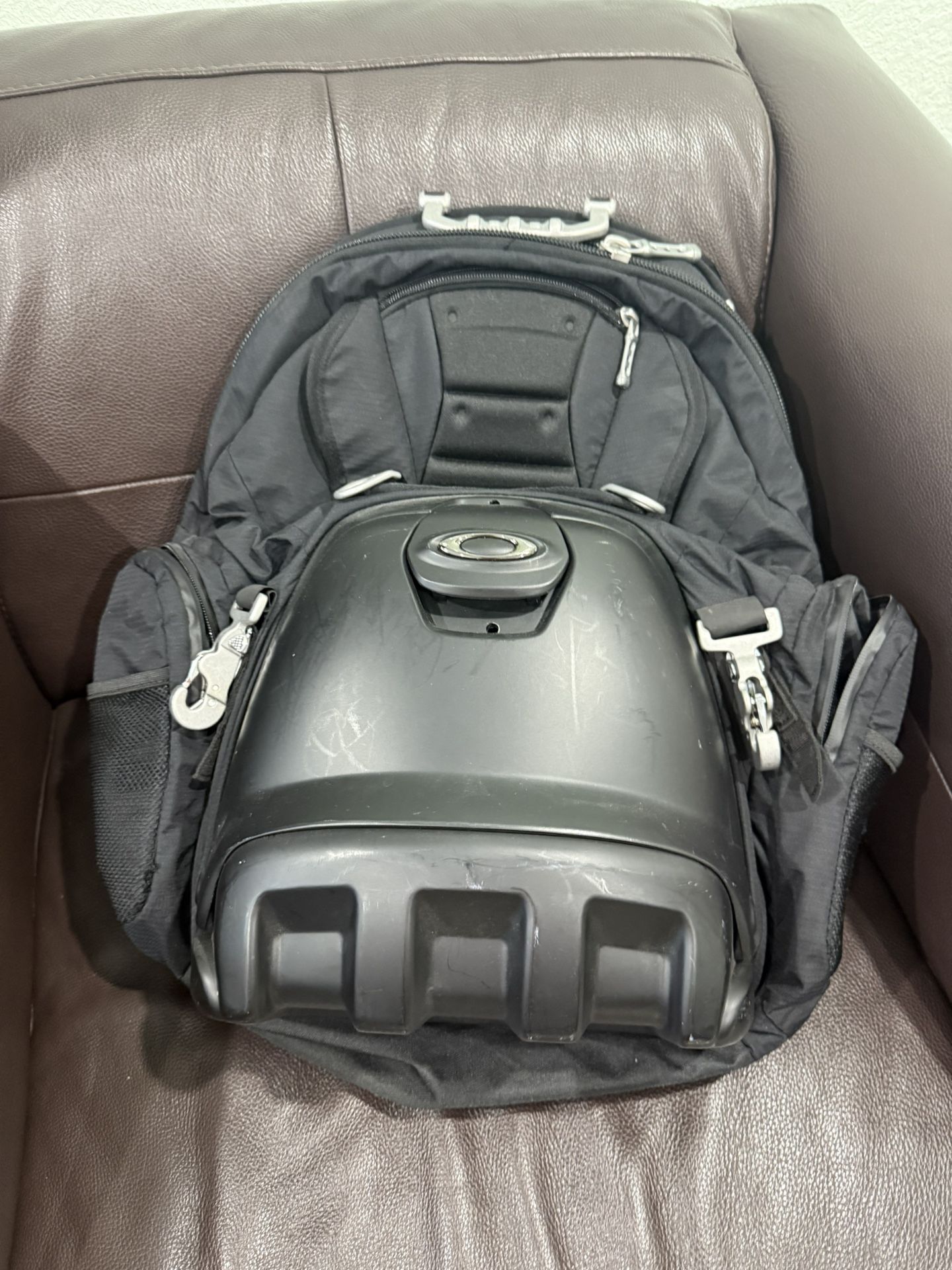 Rare OAKLEY CODE RED SINK TACTICAL Lunchbox backpack