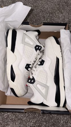 Jordan 4
