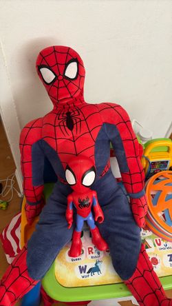 Spider Man Plus And Toy 