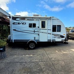 2012 Camper Trailer 