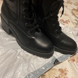 Women’s Boots 