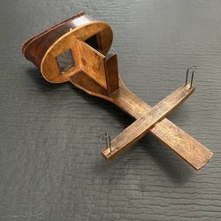 Antique Victorian Stereoscope (with Stereoviews)