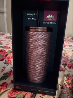 Stainless steel cup with straw