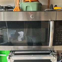 Over Range GE Working Kitchen Microwave Stainless Steel 