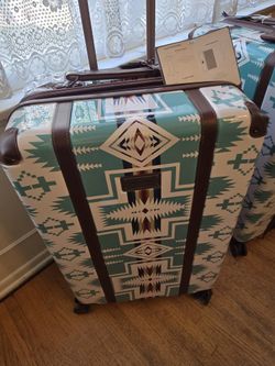 Pendleton Harding Suitcases