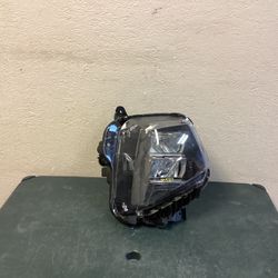 2022 2023 2024 Hyundai Tucson Right Headlight 