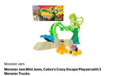 Monster Jam Mini Jams, Cobra's Crazy Escape Playset with 2 Monster trucks