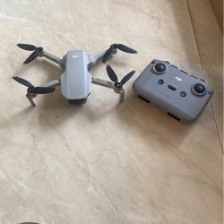 DJI MINI 2 Drone Comes With Battery & Controller for Sale in New York, NY -  OfferUp