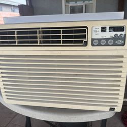 Kenmore 8,000 BTU Window Air Conditioner