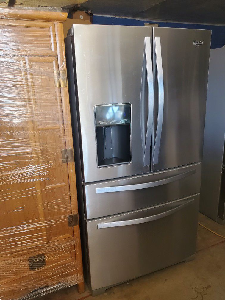 Whirlpool Gold Series Stainless Steel 4 Door Refrigerator In Great Working Condition