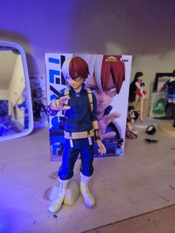 Shoto Todoroki Figure With Box