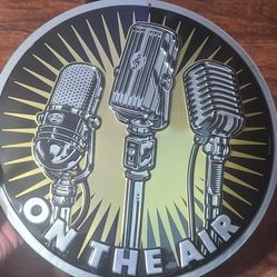 13" Metal Microphone Sign