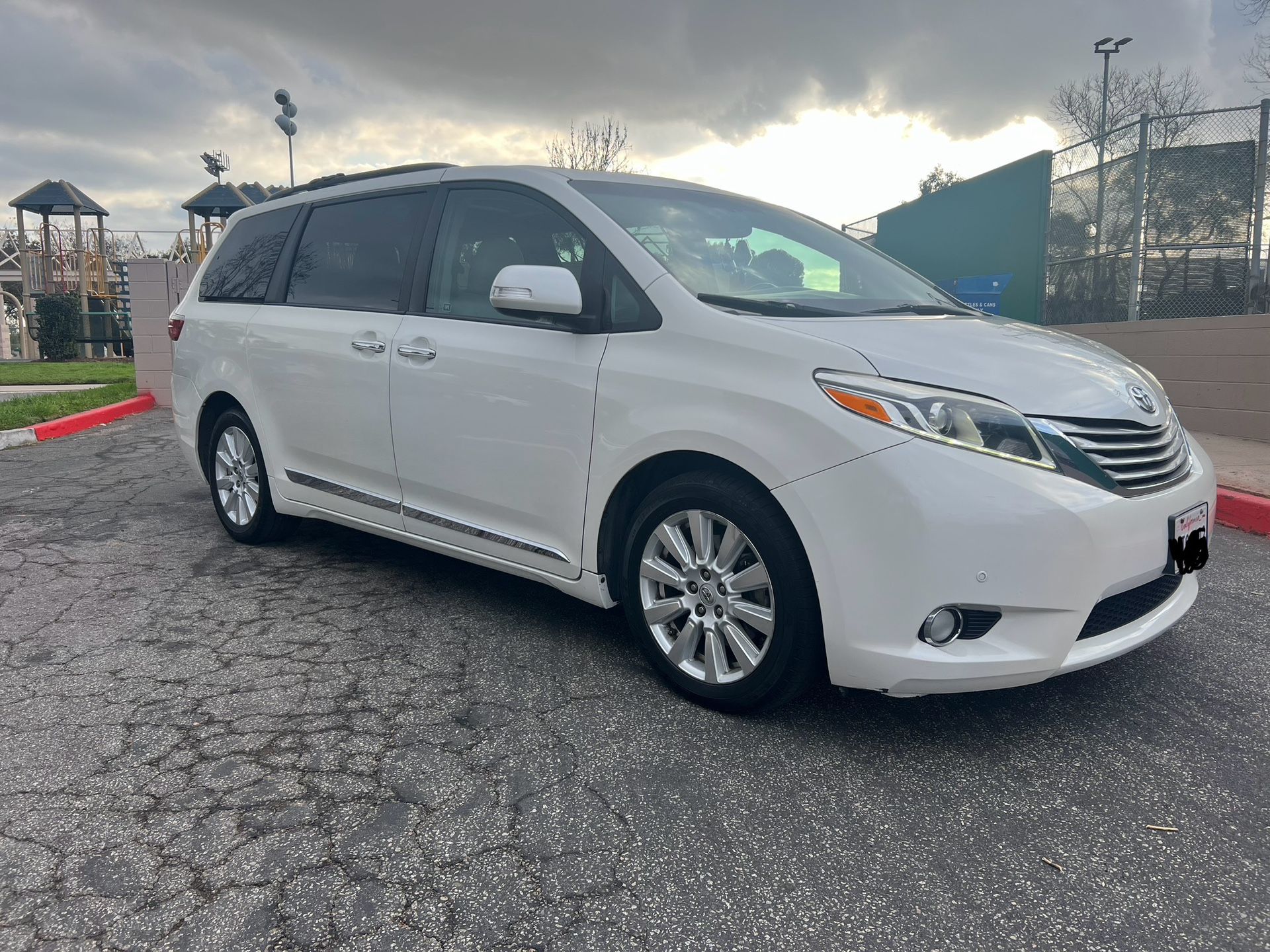 2017 Toyota Sienna