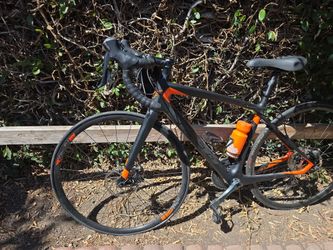 Felt - carbon Shimano gears. Size 51