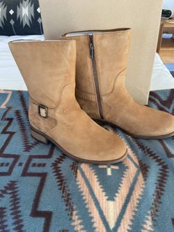 New Ugg Boots Keppler Moto Style Chestnut Suede size 10