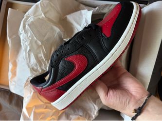 Jordan 1 Low Banned