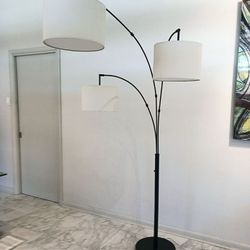 Modern Floor Arc Tree Lamp with 3 Diffuser Shades LIKE NEW