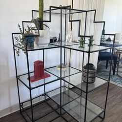 Bookshelf / Display Shelf