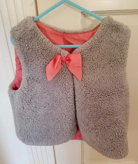 size 4 years girl vest 