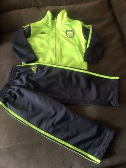 Adidas jogging suit