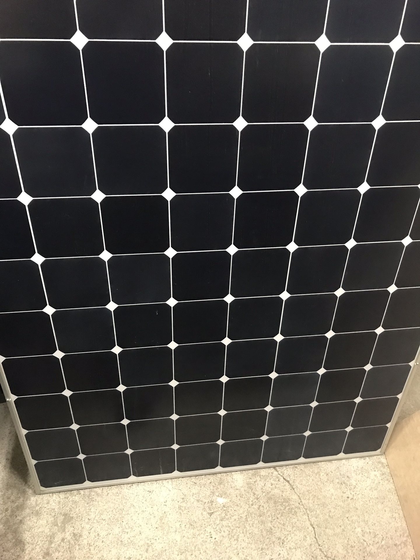 SunPower solar panels model SPR-320E-WHT-D