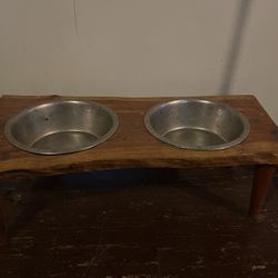 Standing Wood Dog Bowl 