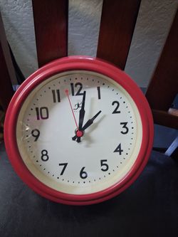 Infinity Instruments clock