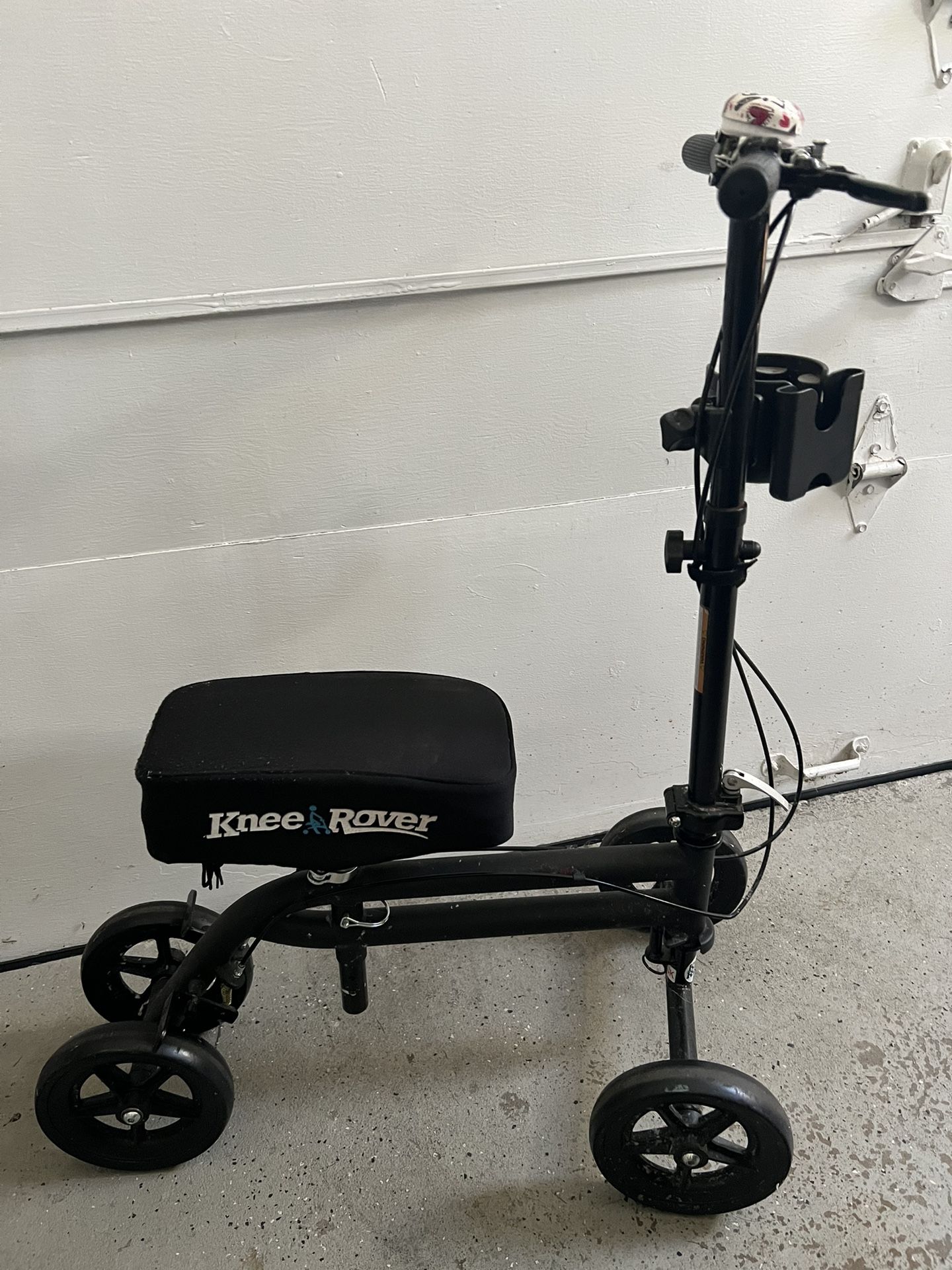 Knee Scooter