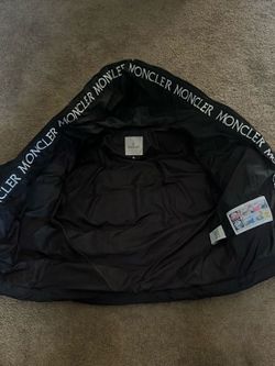  Moncler Puffer Jacket 