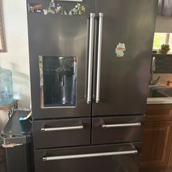 KitchenAid 5-Door Refrigerator (Black Stainless) – Works Great