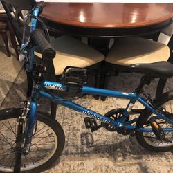 Mongoose Fling 20 Inch Freestyle BMX Bike 