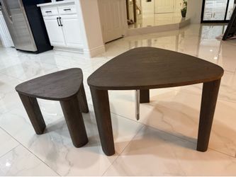 Signature Design by Ashley Reidport Accent Coffee Table (Set of 2), Grayish Brown