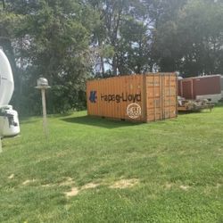 WIND & WATERTIGHT 20’ & 40’ SHIPPING CONTAINERS