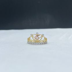 14k Solid gold 15 Años Crown  Ring