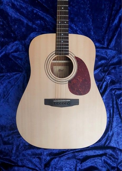 Cort Acoustic Guitar !! Like New !! $130 Or Best Offer !!!