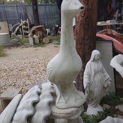 Concrete Goose Fountain Piece