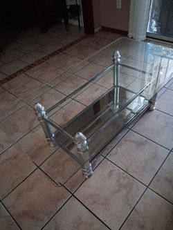 Glass intable/coffee table
