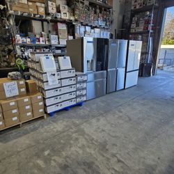 ‼️ Blowout sale ‼️ ❕we guarantee everything we sell is less than anywhere else ❕🤙 40% - 80% off 😉 