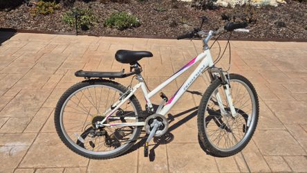 Girls / Women's Mountain Bike