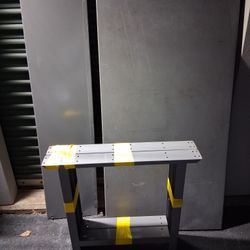 Uline 60×30 Metal Packout Table
