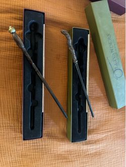 Harry Potter Interactive Ollivanders Wands – Universal Studios Complete Set of 2