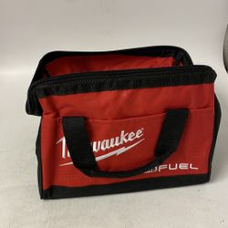 milwaukee m12 fuel bag, open box