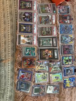 27 Sports Card Lot