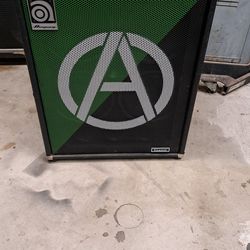 Ampeg SVT410HLN,  4x10 bass cab  500w